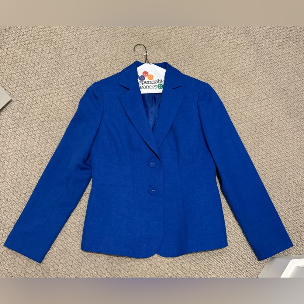 Le Suit Blue Blazer